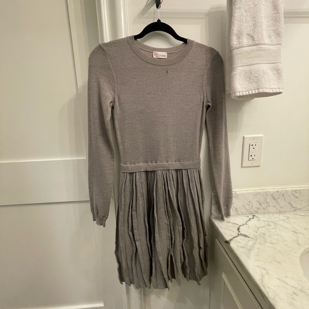 Women’s Grey Long Sleeve Dress